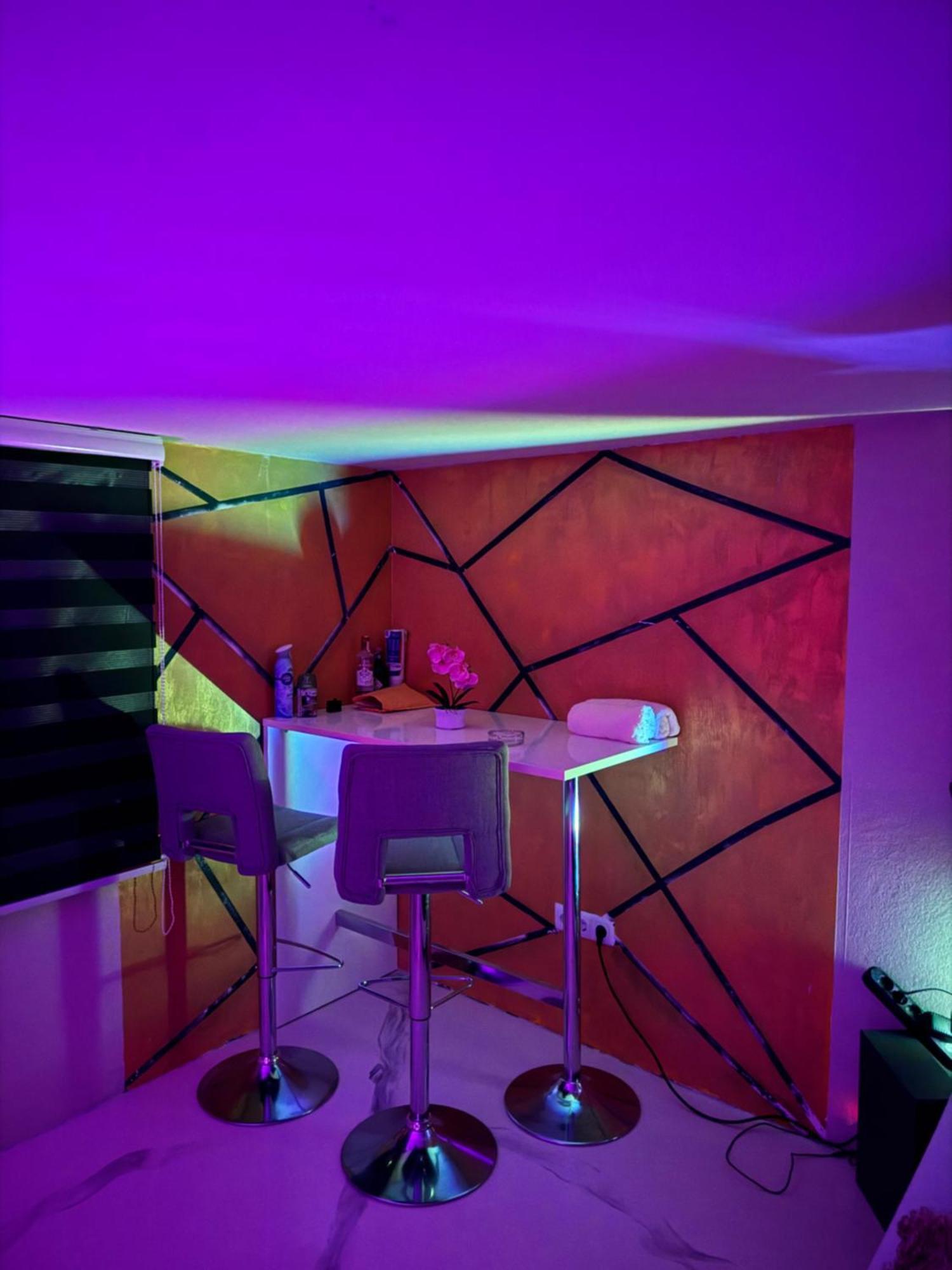 Boomboom Room Cazin Exterior photo